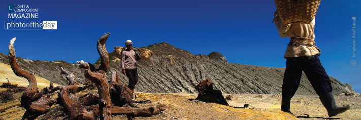 To the Crater, by Ismawan Arief Ismail