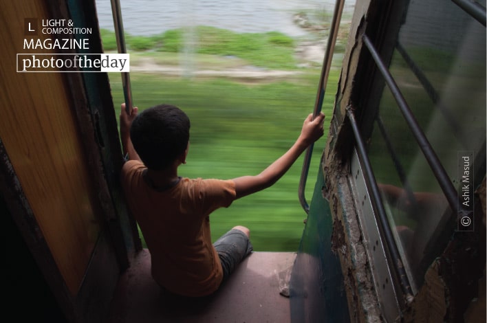 Train Runner, by Ashik Masud