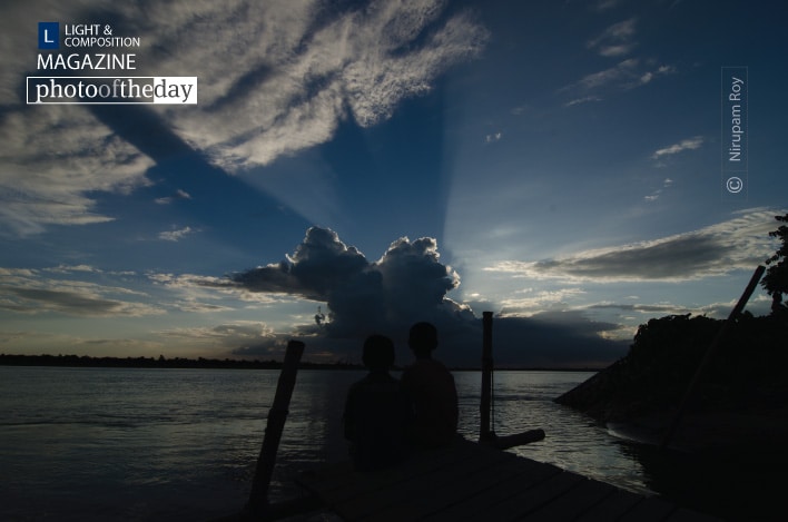 Watching the Scenic Beauty, by Nirupam Roy