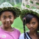 Balinese Girls, by Ryszard Wierzbicki