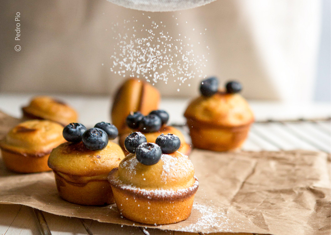 Blue Berry Muffins, Sugar! by Pedro Pio