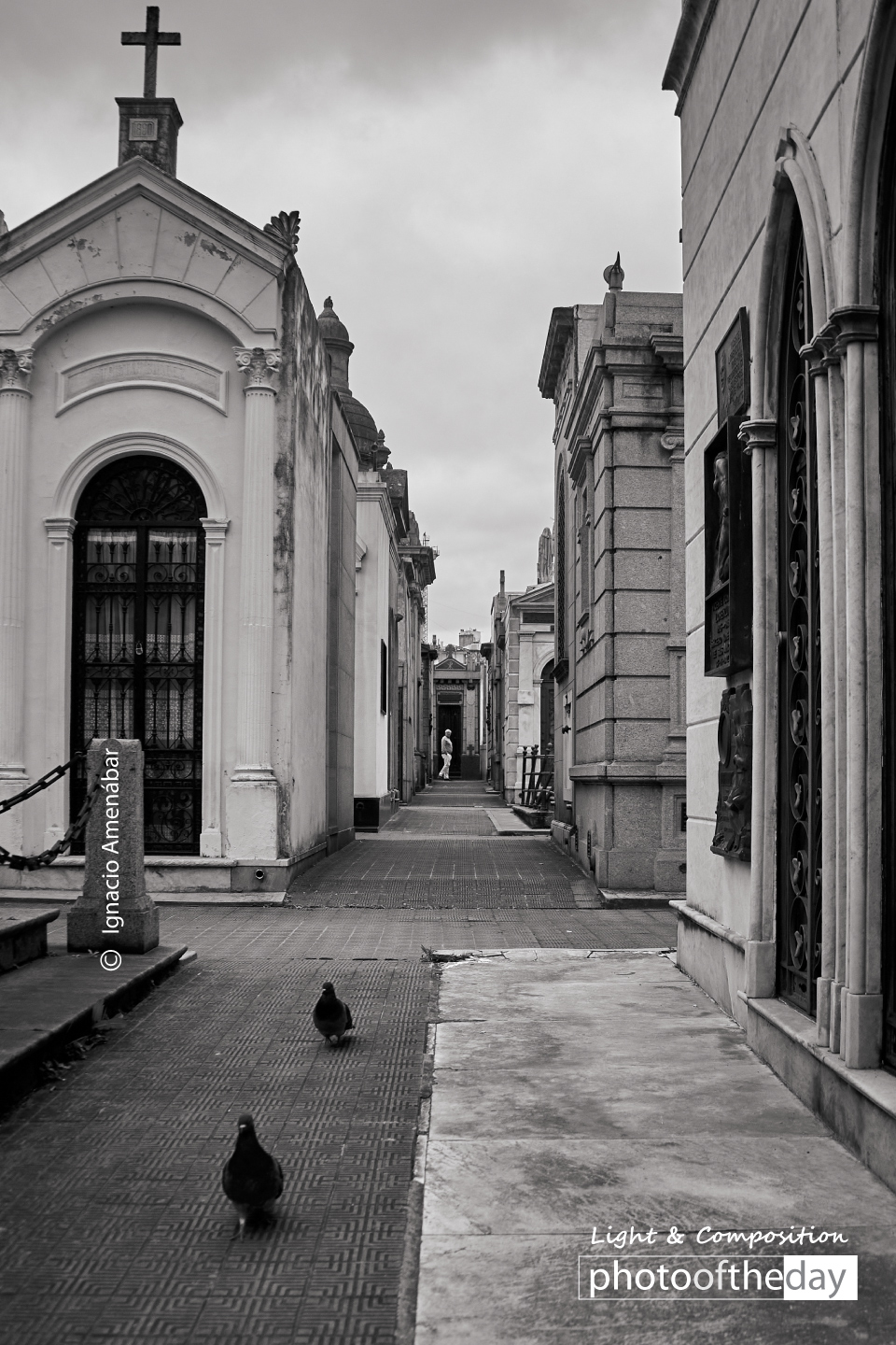 Cemetery Story by Ignacio Amenábar