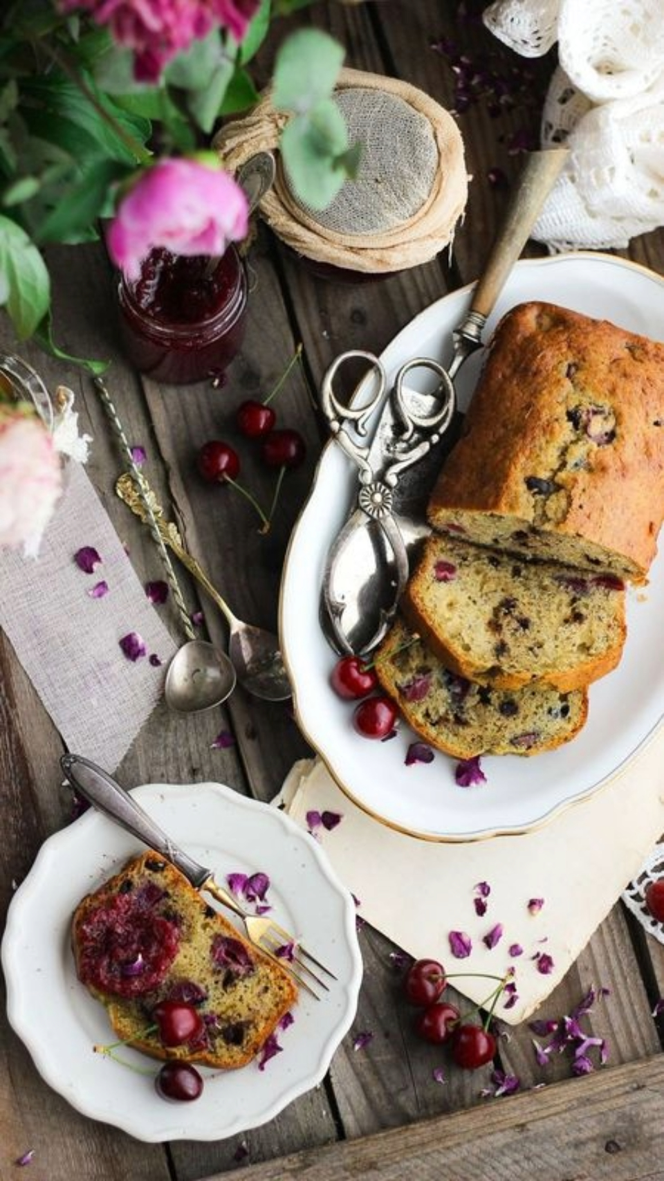 Banana bread with cherry and chocolate chips by Larisa Sferle